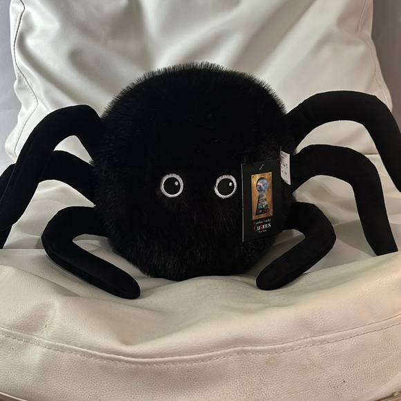 Cynthia Rowley Spider Pillow Set - Picture 4 of 5